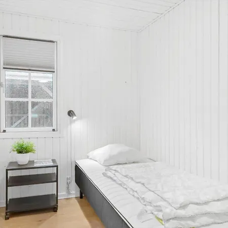 Lk2003-lokken-karinavej-76 *